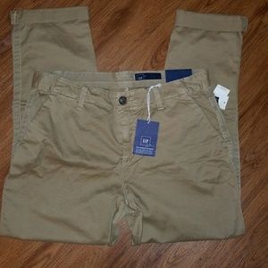 Gap kaki pants